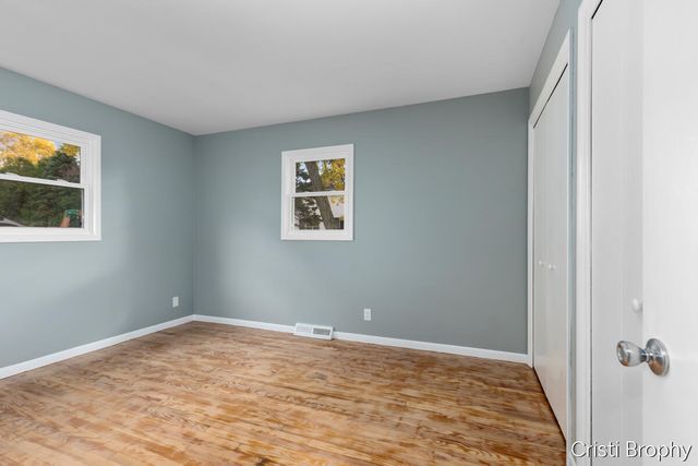 2538 Berwyck Road SE, Grand Rapids, MI 49506