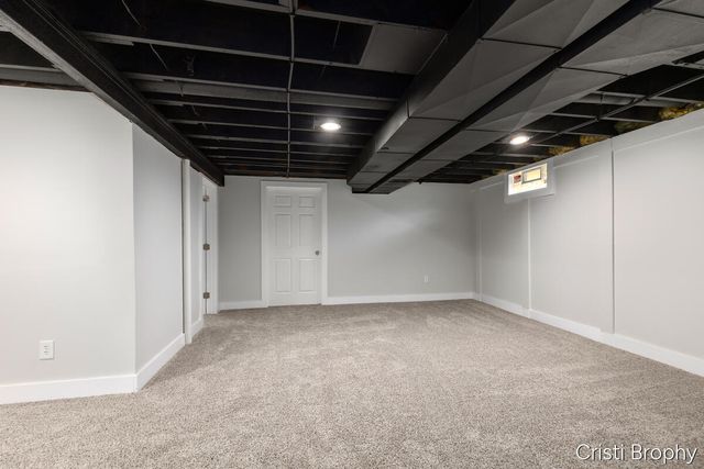 2538 Berwyck Road SE, Grand Rapids, MI 49506