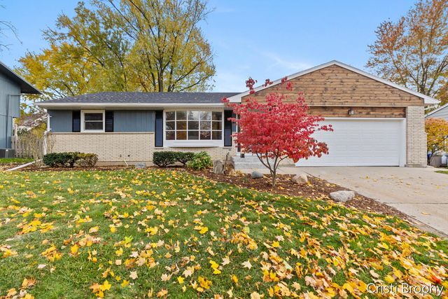 2538 Berwyck Road SE, Grand Rapids, MI 49506