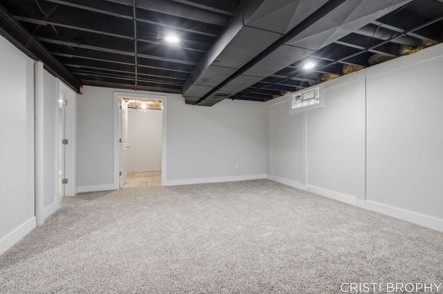 2538 Berwyck Road SE, Grand Rapids, MI 49506