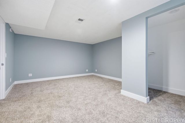2538 Berwyck Road SE, Grand Rapids, MI 49506