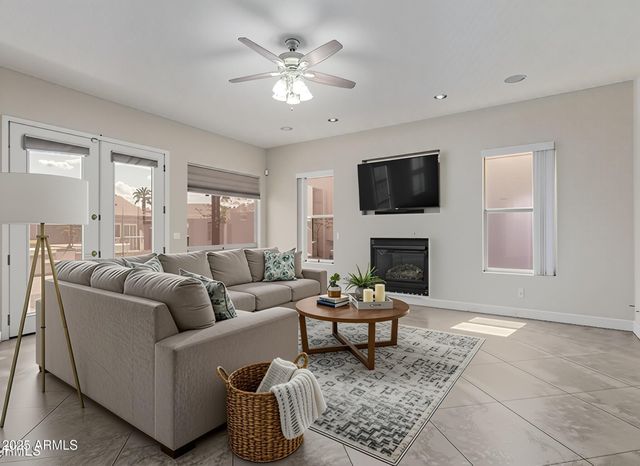 589 N Acacia Drive, Gilbert, AZ 85233