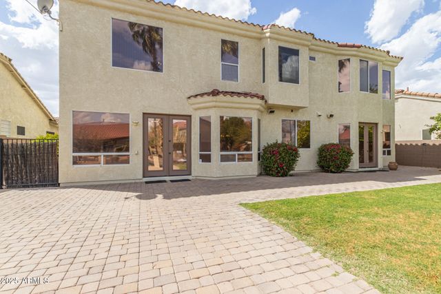 589 N Acacia Drive, Gilbert, AZ 85233