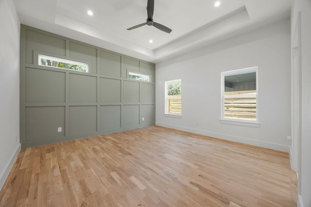 1138 Nolte Drive, Dallas, TX 75208