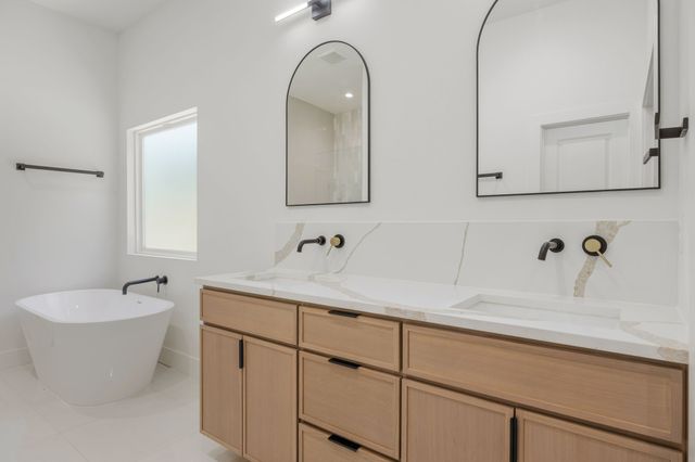 1138 Nolte Drive, Dallas, TX 75208
