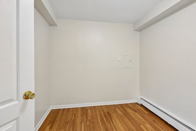 718 Dempster Street G106, Mount Prospect, IL 60056