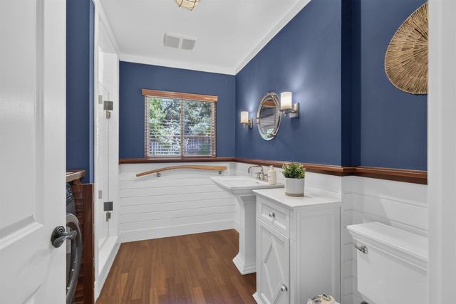 4621 Crestwood Way, Sacramento, CA 95822