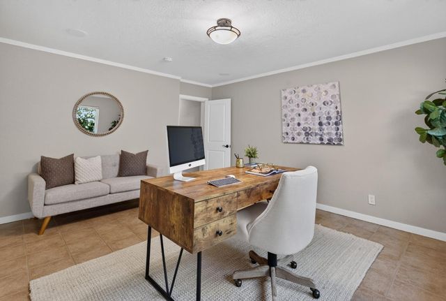 4621 Crestwood Way, Sacramento, CA 95822