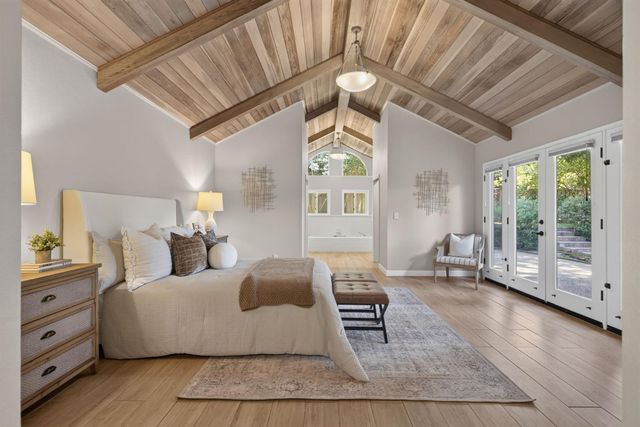4621 Crestwood Way, Sacramento, CA 95822