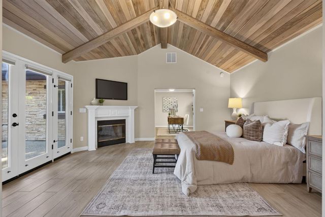 4621 Crestwood Way, Sacramento, CA 95822