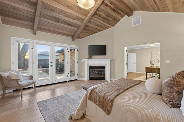 4621 Crestwood Way, Sacramento, CA 95822