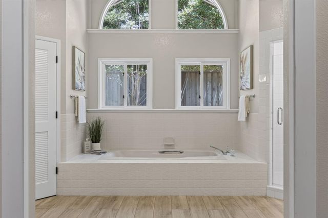 4621 Crestwood Way, Sacramento, CA 95822