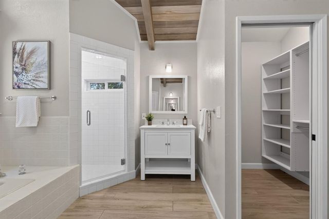 4621 Crestwood Way, Sacramento, CA 95822