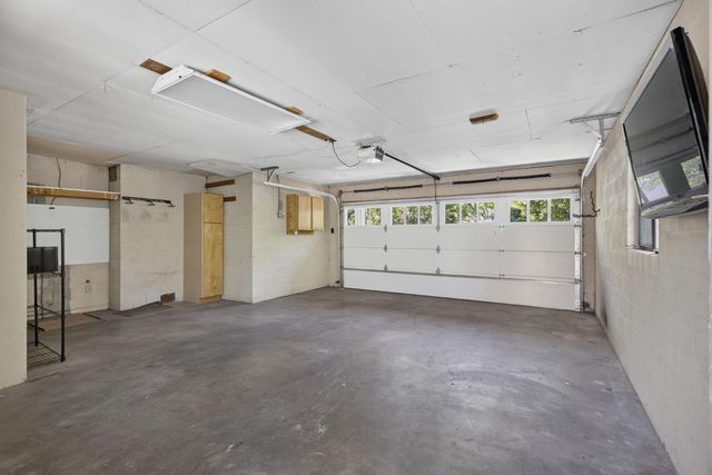 4621 Crestwood Way, Sacramento, CA 95822