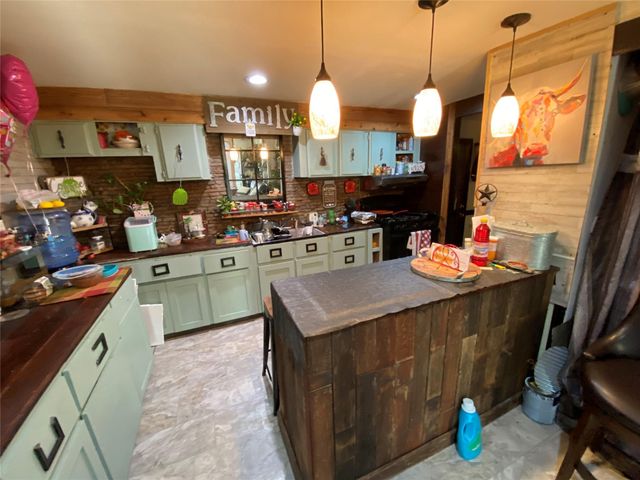 605 Osprey DR, Leander, TX 78641