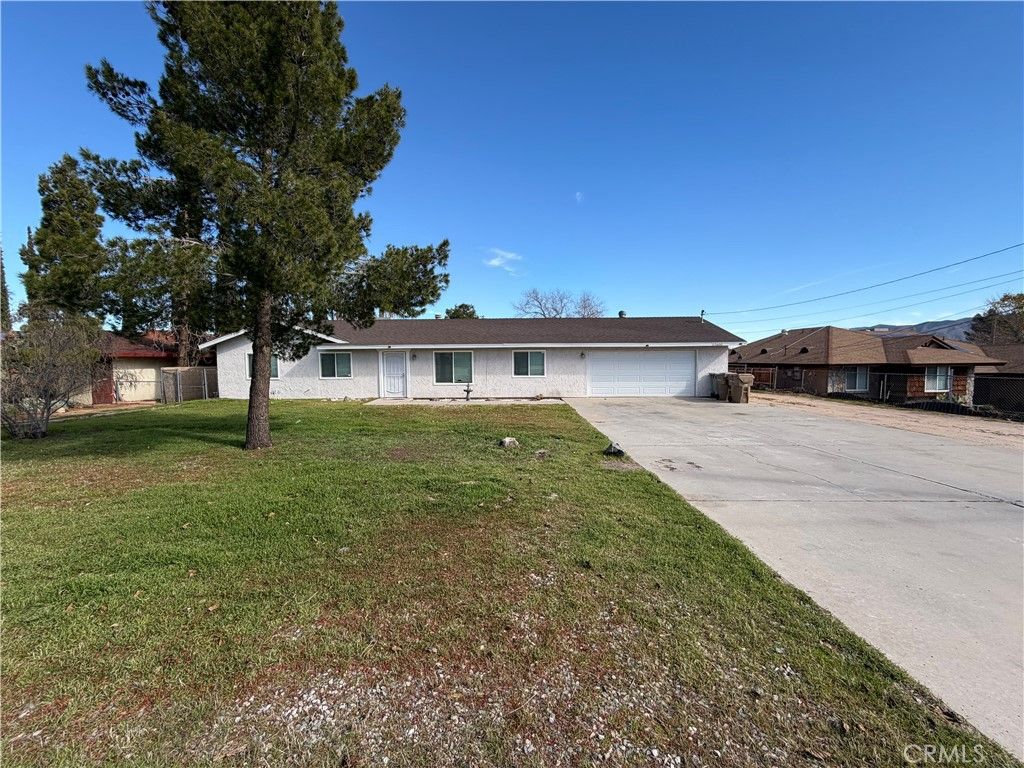 17600 Orange, Hesperia, CA 92345
