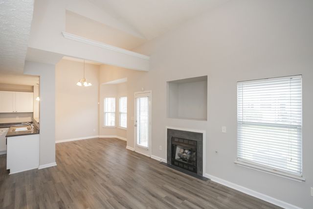 1515 Bridgecrest Dr Unit 407, Antioch, TN 37013