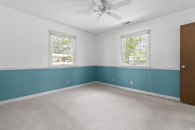 12 Clamme Court, Hartford City, IN 47348