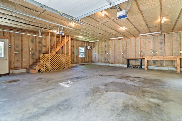 12 Clamme Court, Hartford City, IN 47348