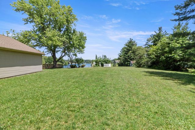 12 Clamme Court, Hartford City, IN 47348
