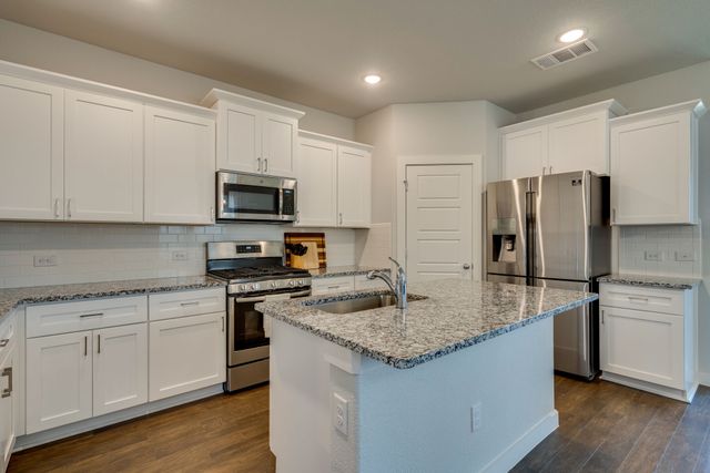 14613 Martin Creek Cove, Fort Worth, TX 76262