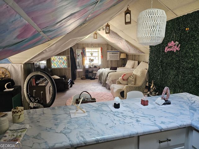 2111 Fairhaven Circle NE UPSTAIRS, Atlanta, GA 30305