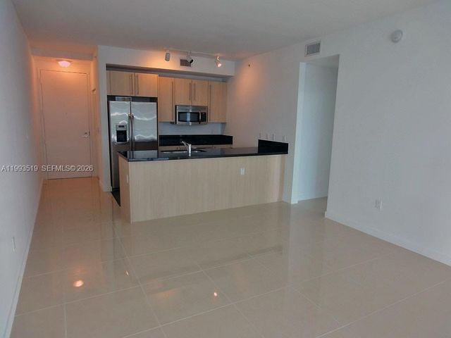 1111 SW 1 AV 1715-N, Miami, FL 33130