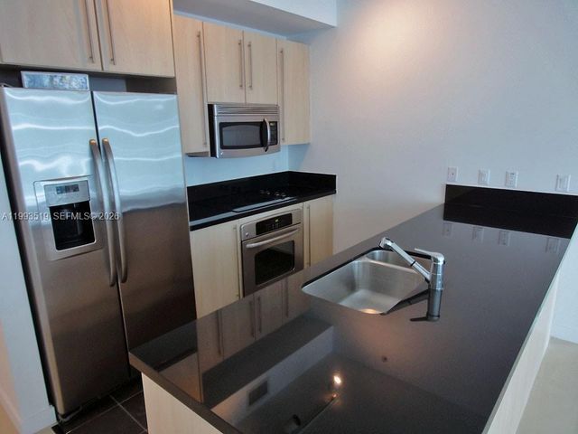 1111 SW 1 AV 1715-N, Miami, FL 33130