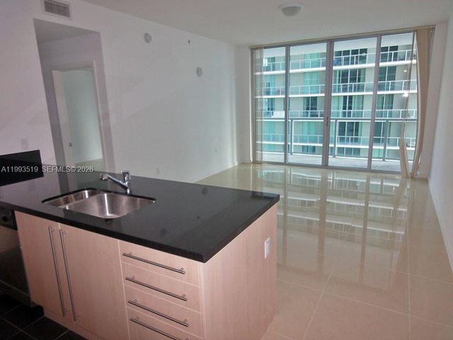 1111 SW 1 AV 1715-N, Miami, FL 33130
