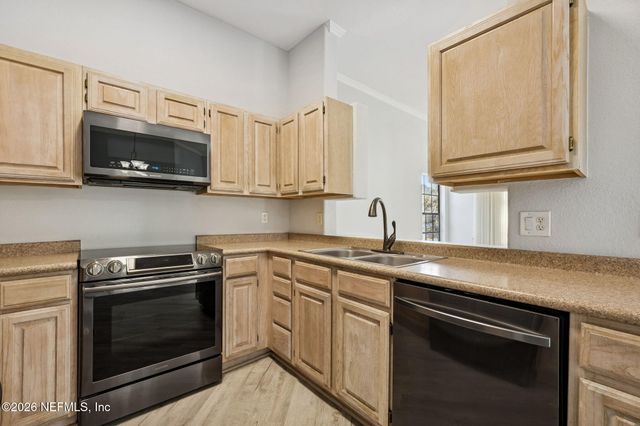 10150 BELLE RIVE Boulevard 1806, Jacksonville, FL 32256