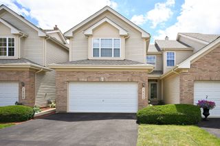 1452 QUINCY BRIDGE Court 1452, Bartlett, IL 60103