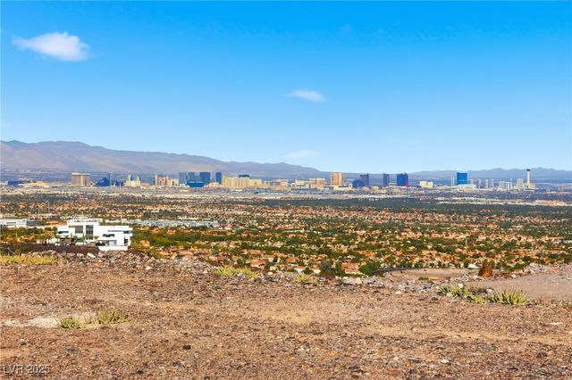 681 Dragon Point Drive, Henderson, NV 89012