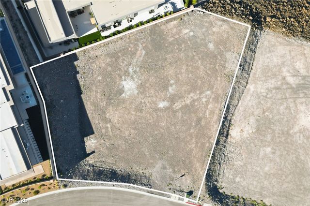 681 Dragon Point Drive, Henderson, NV 89012