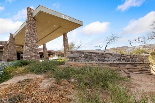 681 Dragon Point Drive, Henderson, NV 89012