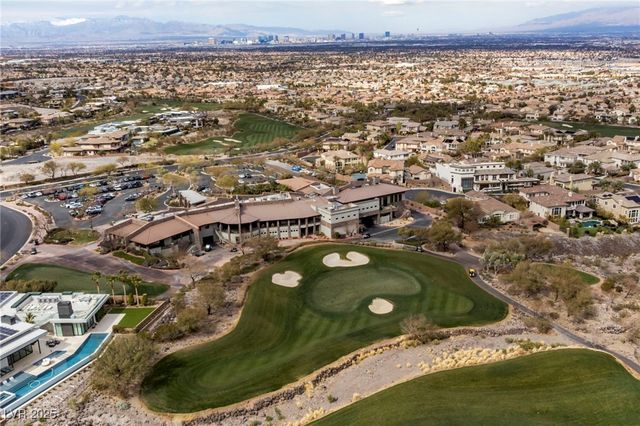 681 Dragon Point Drive, Henderson, NV 89012