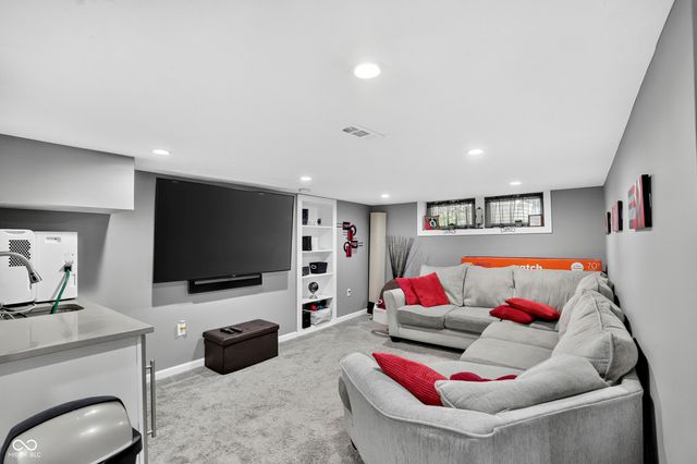 1145 W 35th, Indianapolis, IN 46208
