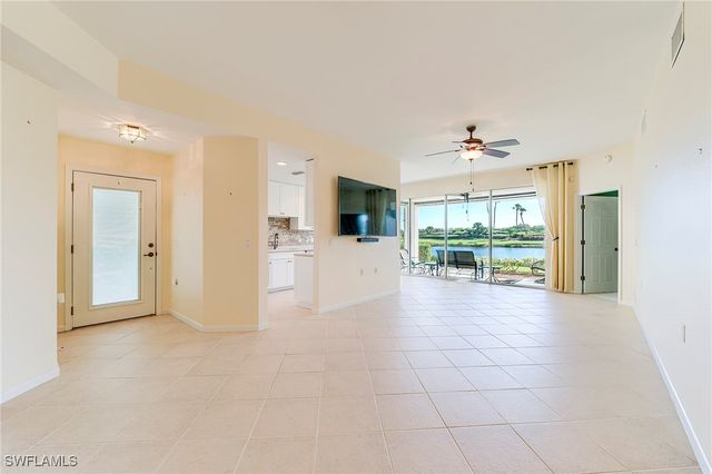 3090 Meandering WAY 101, Fort Myers, FL 33905