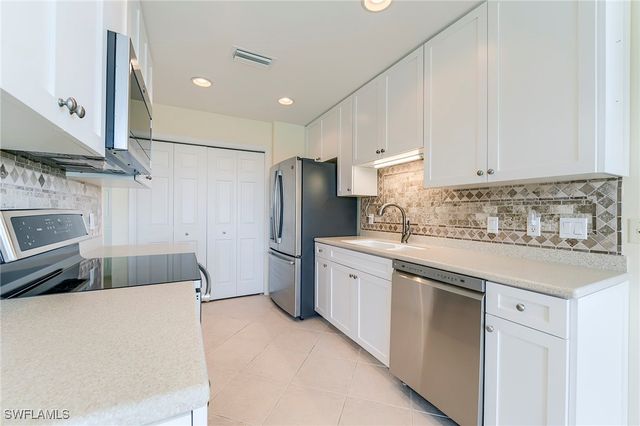 3090 Meandering WAY 101, Fort Myers, FL 33905