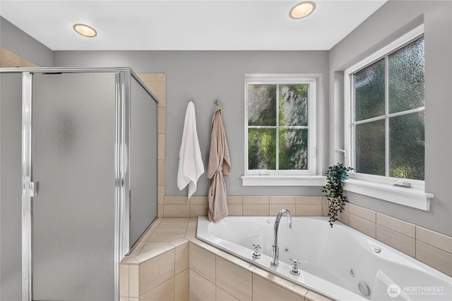 4500 SW Hemlock Way, Seattle, WA 98136