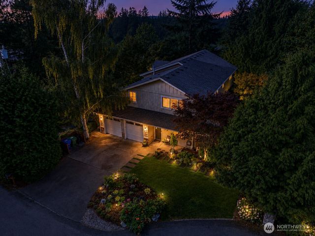 4500 SW Hemlock Way, Seattle, WA 98136