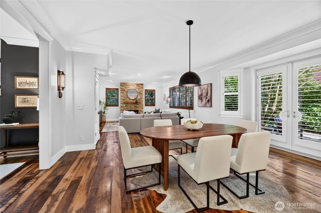 4500 SW Hemlock Way, Seattle, WA 98136