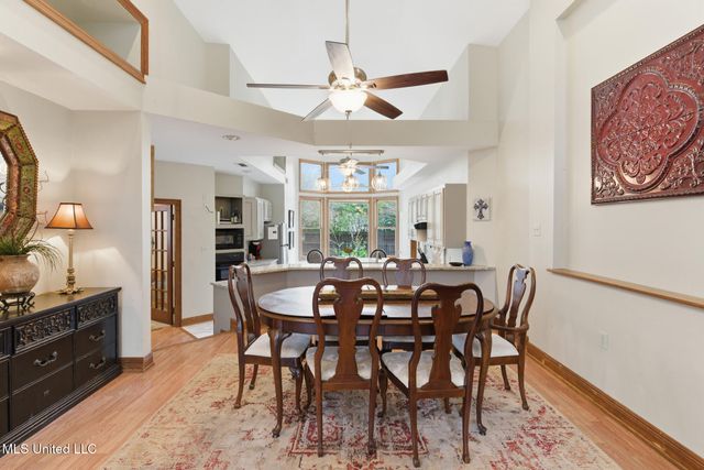 18 Woodchuck Drive, Hattiesburg, MS 39402