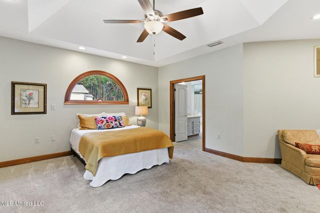 18 Woodchuck Drive, Hattiesburg, MS 39402