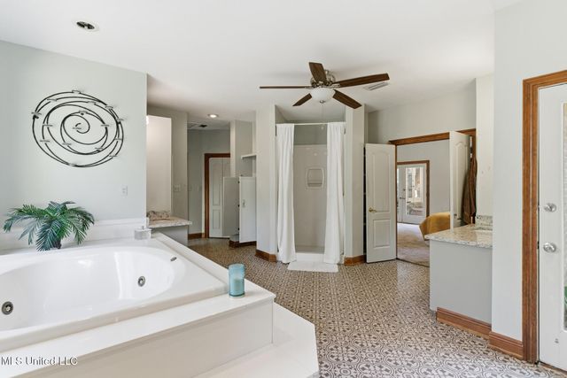 18 Woodchuck Drive, Hattiesburg, MS 39402