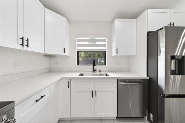 1513 NE 13th AVE, Cape Coral, FL 33909