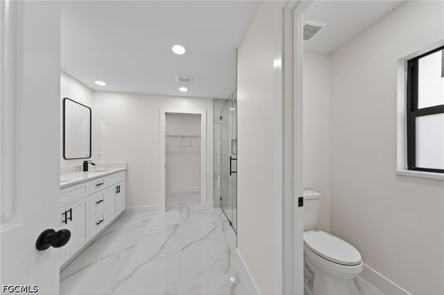 1513 NE 13th AVE, Cape Coral, FL 33909