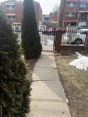 3550 Palmer Avenue 2, Bronx, NY 10466