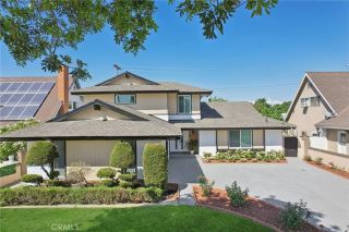 1533 W San Lorenzo Ave, Santa Ana, CA 92704