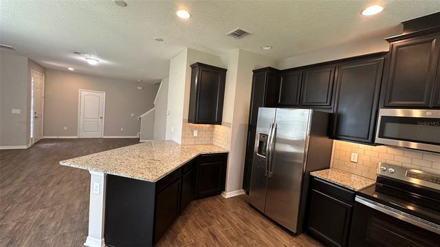 12060 WHITE WAVE POINT, Orlando, FL 32828