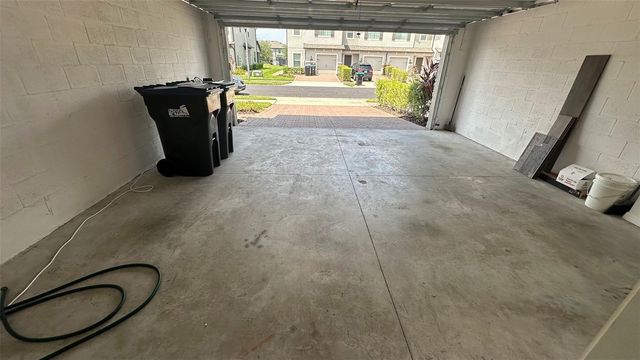 12060 WHITE WAVE POINT, Orlando, FL 32828